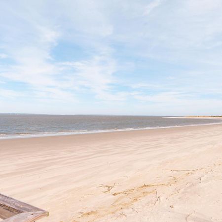 Beach-Pool-Private Balcony Διαμέρισμα Tybee Island Εξωτερικό φωτογραφία