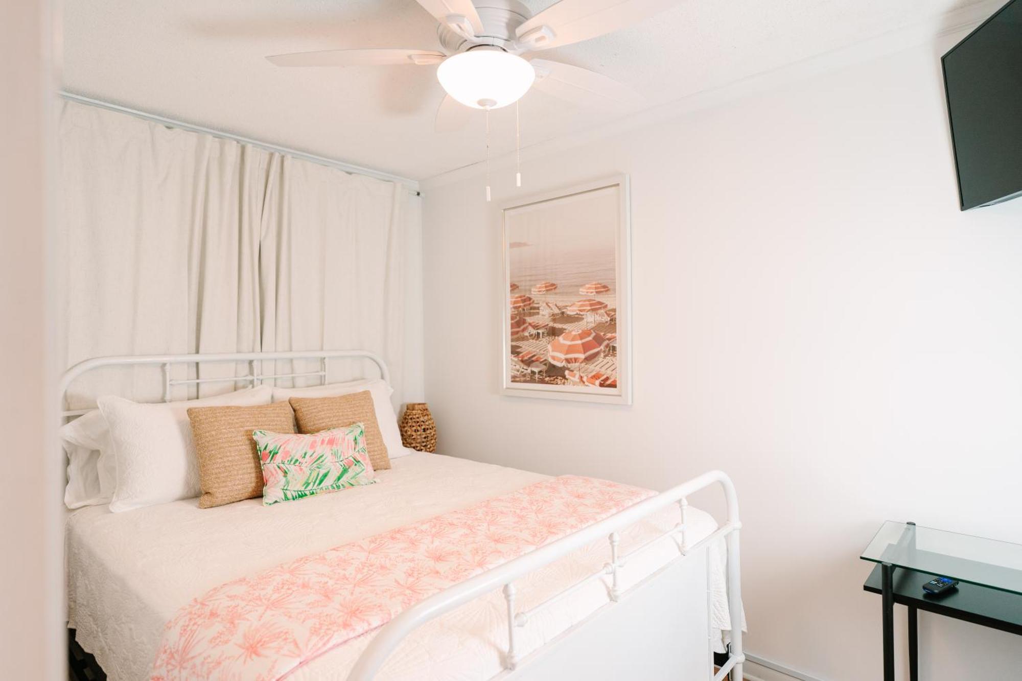 Beach-Pool-Private Balcony Tybee Island Εξωτερικό φωτογραφία
