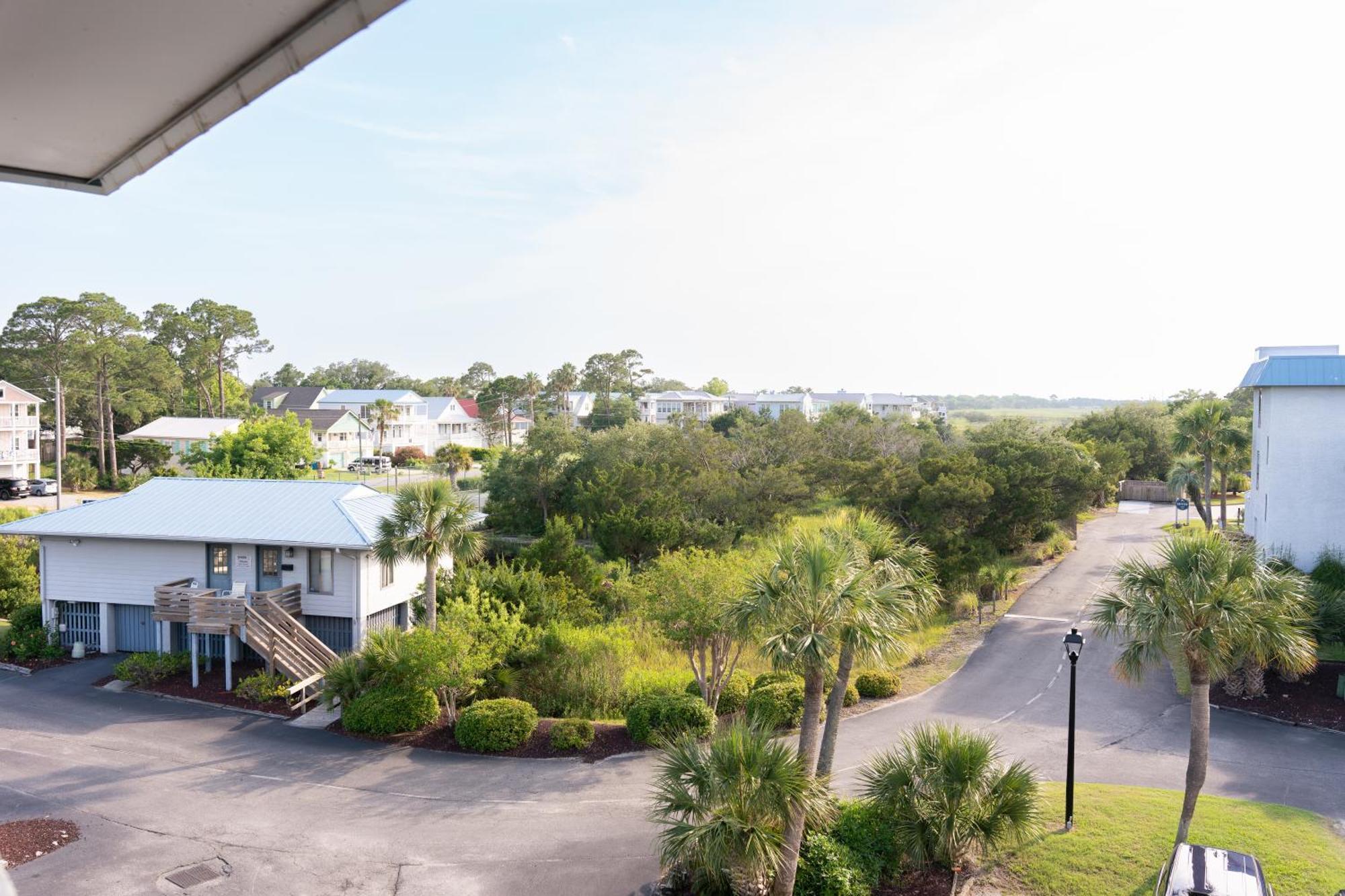 Beach-Pool-Private Balcony Διαμέρισμα Tybee Island Εξωτερικό φωτογραφία